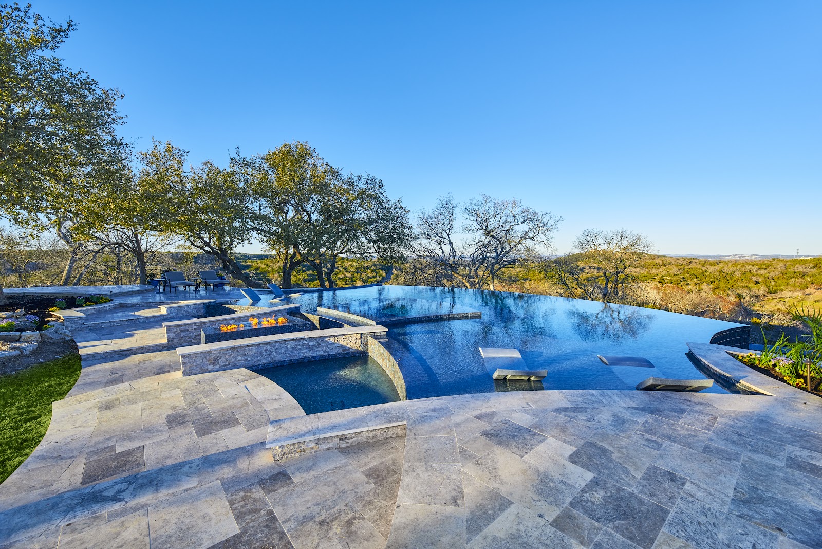 Modern Geometric Pool in Merkel